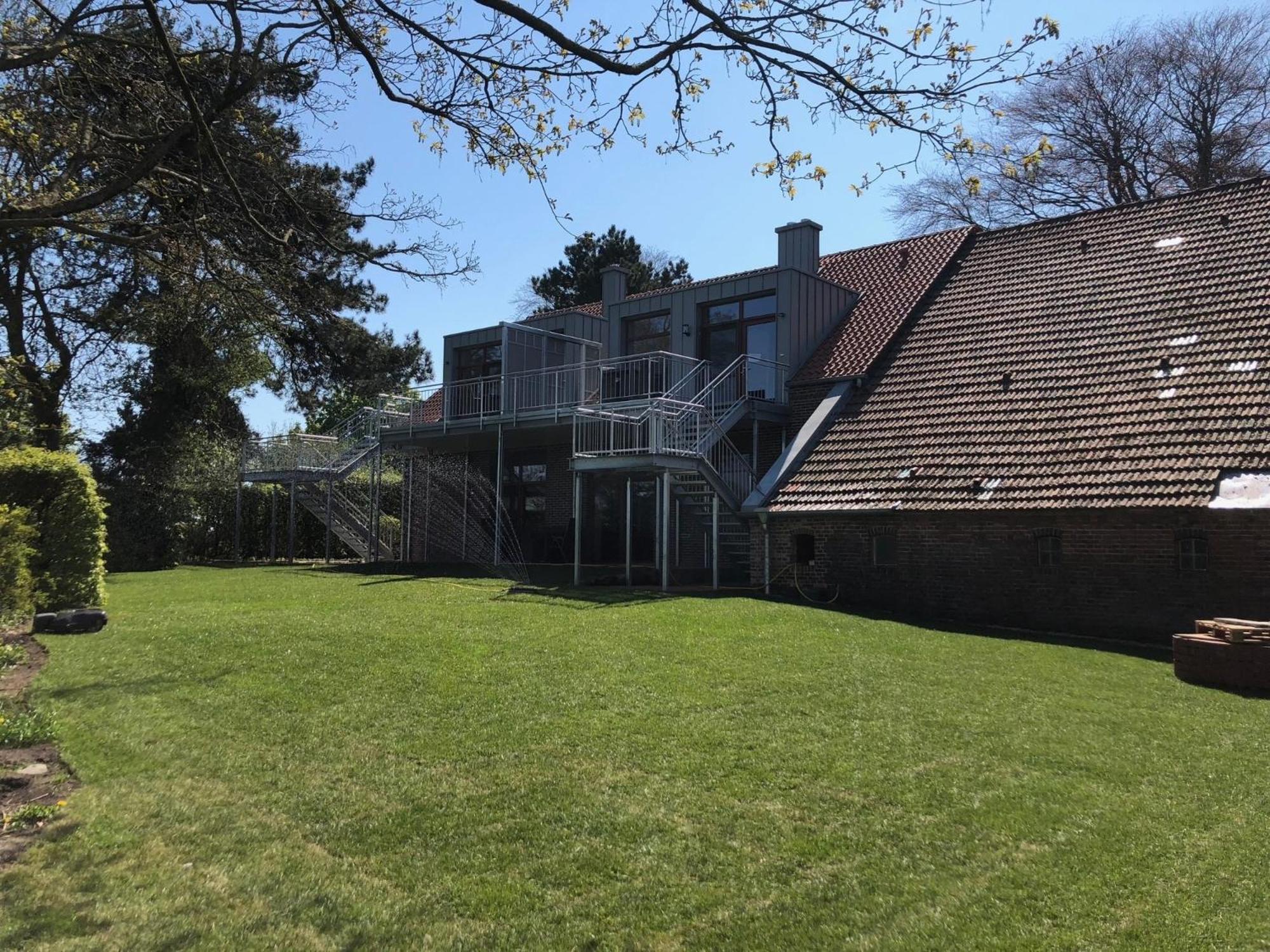 Traumkrone Ferienwohnungen - Abendrot Schortens Exterior photo